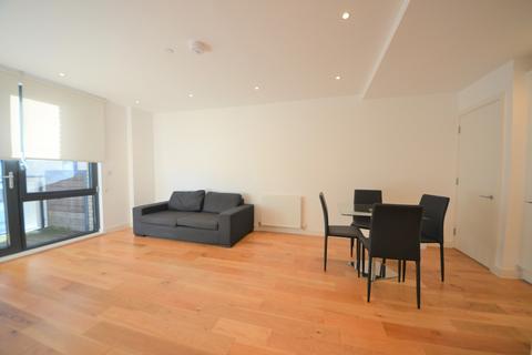 1 bedroom apartment to rent, Palmers Road, London E2