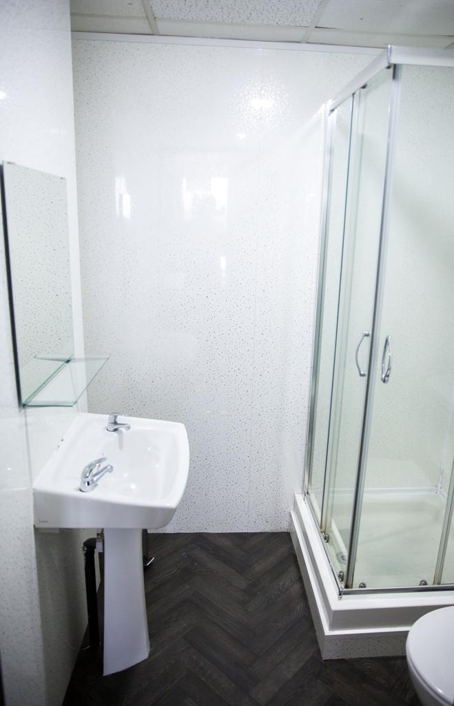 Apartment in Sheffield - View 5