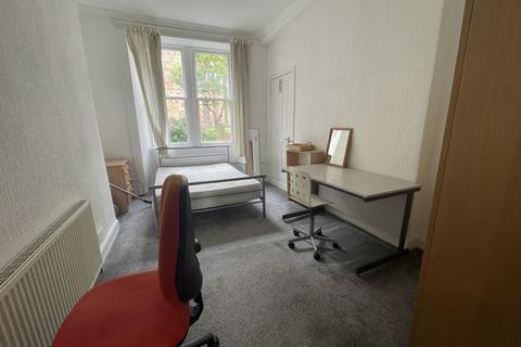2 bedroom apartment to rent, White Street, Partick, Glasgow