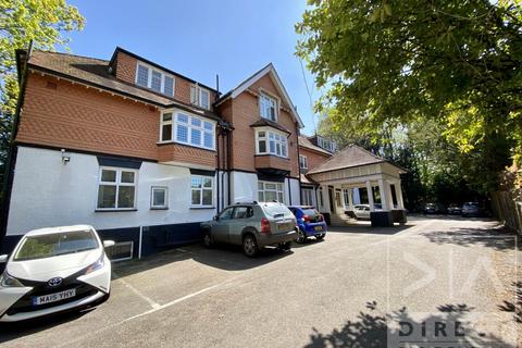 1 bedroom apartment to rent, Downs Avenue, Epsom KT18