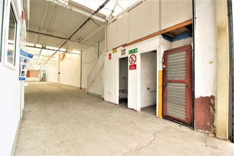 Property to rent - Millmead Industrial, Tottenham, N17