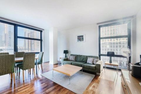 2 bedroom apartment to rent, Discovery Dock Apartments West, 2 South Quay Square, London, E14