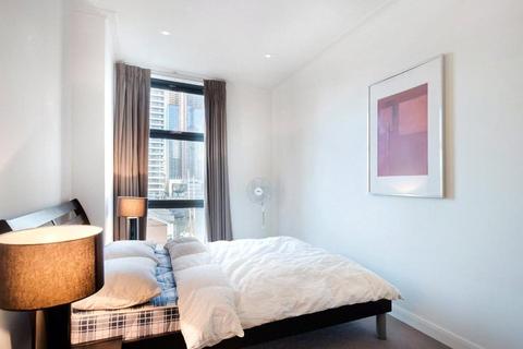 2 bedroom apartment to rent, Discovery Dock Apartments West, 2 South Quay Square, London, E14