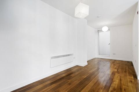 Studio to rent, Berwick Street, London, W1F