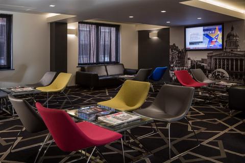 undefined, Roomzzz Aparthotel, Nottingham City