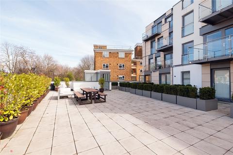 Studio to rent, Pindoria House, 52 Mintern Street, London, N1