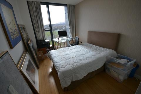 2 bedroom flat to rent, Simpson Loan, Central, Edinburgh, EH3