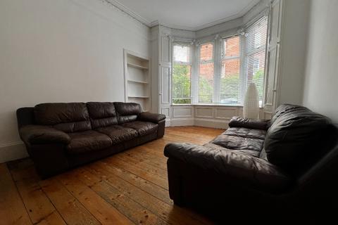 2 bedroom flat to rent, Rhynie Drive, Ibrox, Glasgow, G51