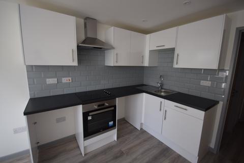 1 bedroom flat to rent, 10-11 Palmerston rd, Southampton SO14 1LL