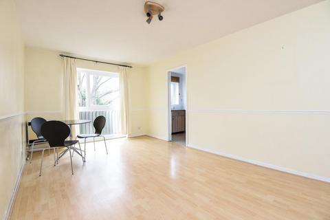 2 bedroom apartment to rent, Surbiton,  Surrey,  KT5