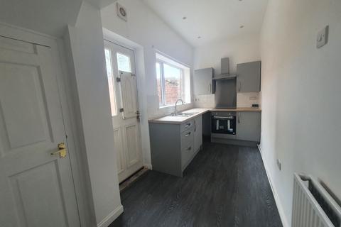 2 bedroom terraced house to rent, Sun Street, Bishop Auckland, County Durham, DL14