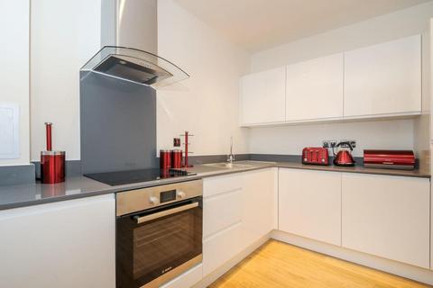 2 bedroom apartment to rent, Staines Road West,  Sunbury on Thames,  TW16