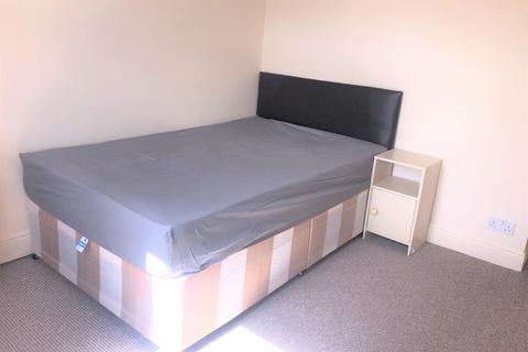 1 bedroom in a house share to rent, REF: 10746 | Harlestone Road FFR | Saint James | Northampton | NN5