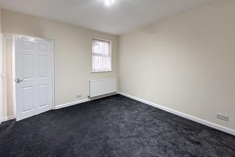 1 bedroom flat to rent, Hillside, Slough, SL1