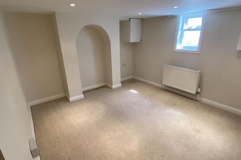 2 bedroom terraced house to rent - Cavendish Street, Chichester