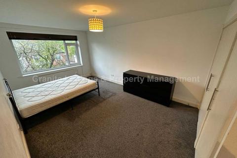 undefined, Greenway Road, Heald Green, Cheadle, SK8 3NR