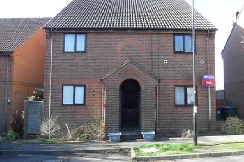 1 bedroom flat to rent, Haweswater Close, Maybush, Southampton, SO16