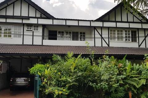 House - Taman Desa, Kuala Lumpur