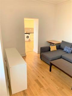 1 bedroom flat to rent, London N7