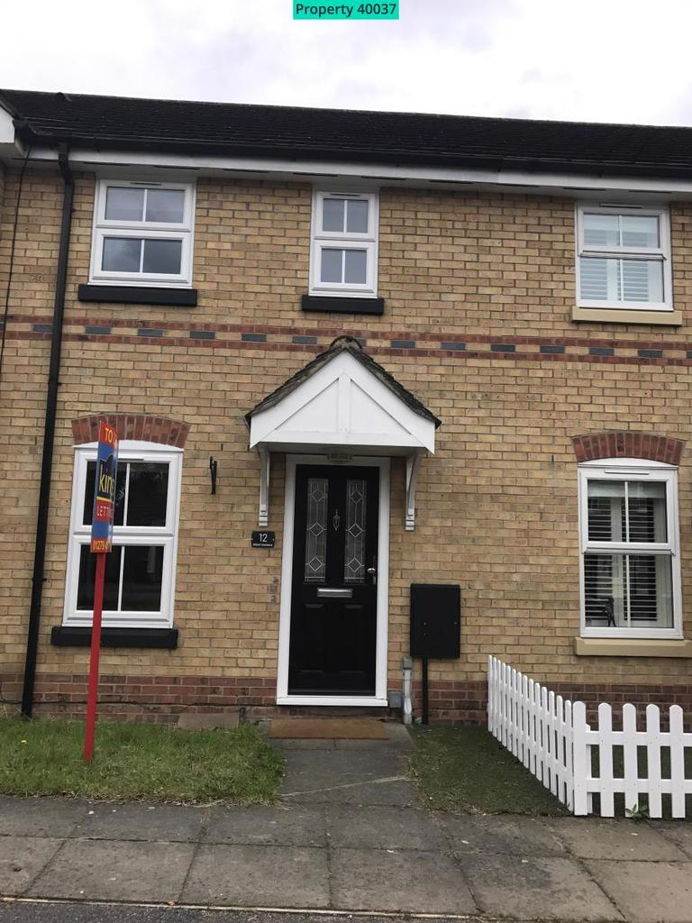 Albert Gardens, Harlow, CM17 9QF 3 bed terraced house £1,300 pcm (£