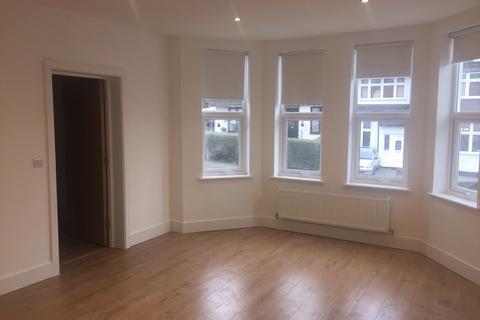 1 bedroom flat to rent, Foxley Hill Road, Purley, CR8 2HD