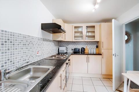 1 bedroom flat for sale, Studland Street, Hammersmith W6