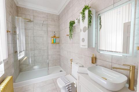 1 bedroom flat to rent, Norfolk Square, Brighton, BN1