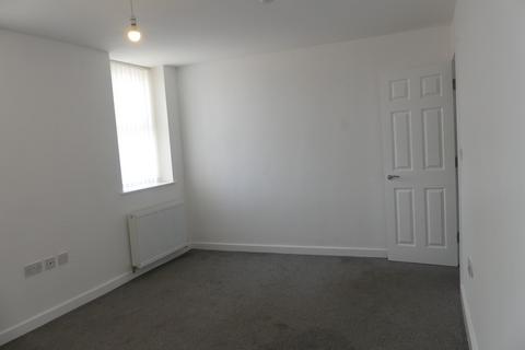 2 bedroom property to rent, Reads Avenue flat 5