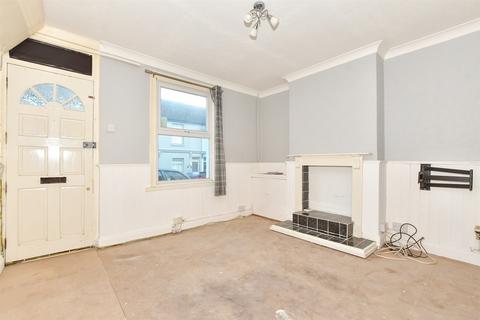 145 Clarendon Place, Dover, CT17 9QE