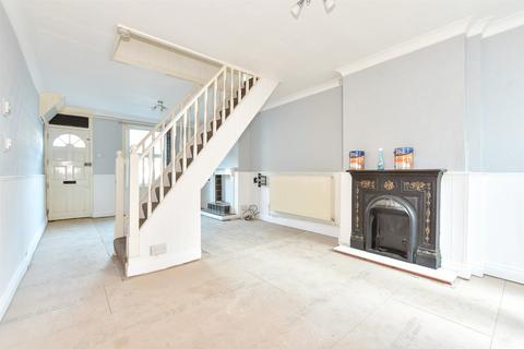 145 Clarendon Place, Dover, CT17 9QE