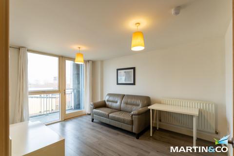 2 bedroom apartment to rent, Mason Way, Park Central, B15