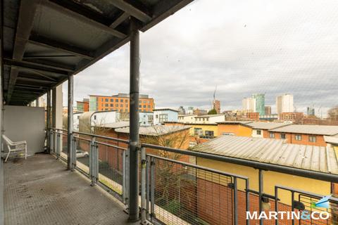 2 bedroom apartment to rent, Mason Way, Park Central, B15