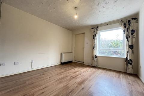 1 bedroom ground floor flat to rent, BRIERLEY HILL - Bagleys Road