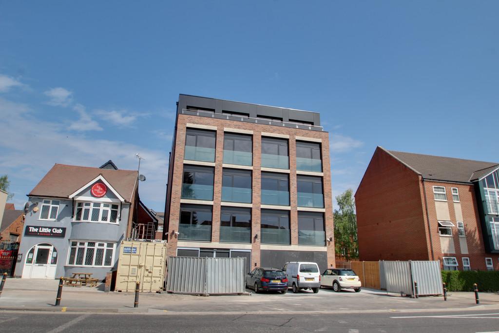 Anstey Lane, Leicester 2 bed apartment £810 pcm (£187 pw)