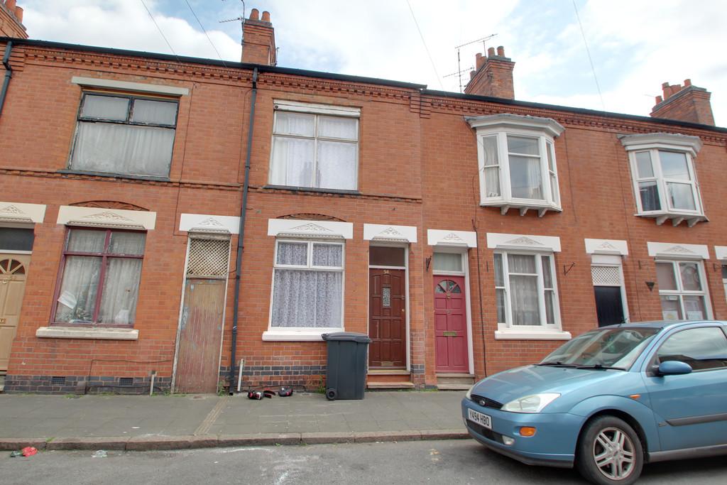 Marshall Street, Leicester 3 bed terraced house £600 pcm (£138 pw)