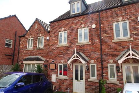 3 bedroom townhouse to rent, Goldfinch Court, Wath Upon Dearne, S63 6FJ