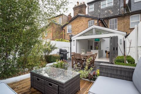 20 Artillery Terrace, Guildford, GU1 4NL