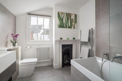 20 Artillery Terrace, Guildford, GU1 4NL
