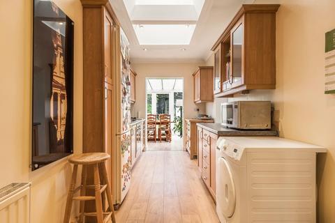 24 Percy Road, Guildford, GU2 9PA