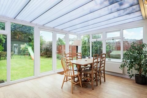 24 Percy Road, Guildford, GU2 9PA
