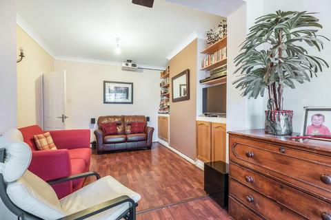 24 Percy Road, Guildford, GU2 9PA