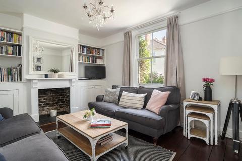27 Cooper Road, Guildford, GU1 3LY