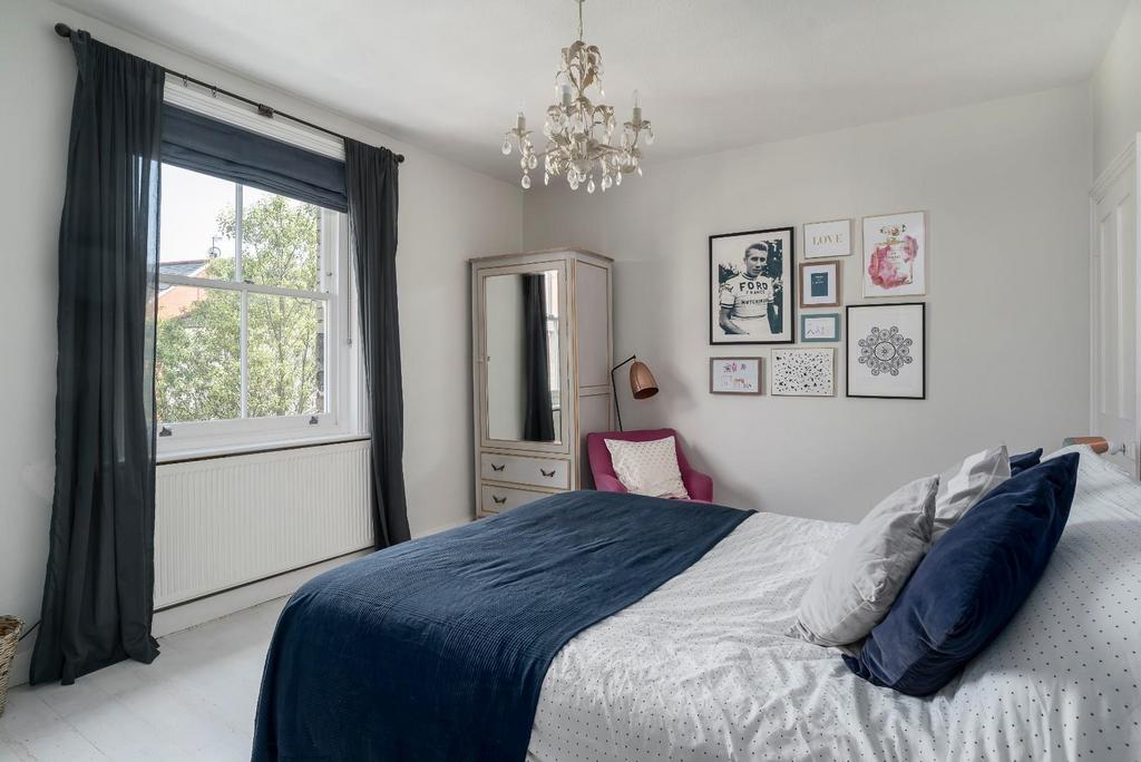 013 27 Cooper Rd, Guildford Hazeldine 20190627 MH1