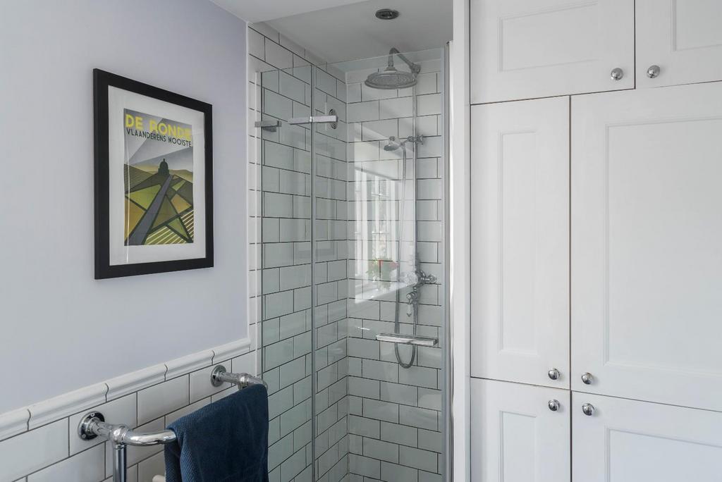 010 27 Cooper Rd, Guildford Hazeldine 20190627 MH1