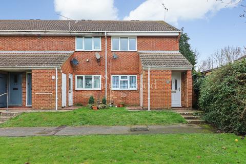 1 bedroom ground floor maisonette to rent, Ealham Close, Willesborough, Ashford, TN24