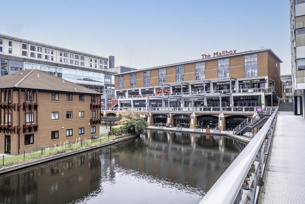 Canal Wharf 53100015