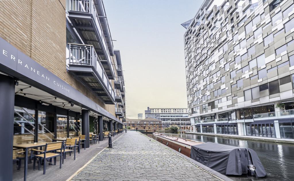 Canal Wharf 53100013