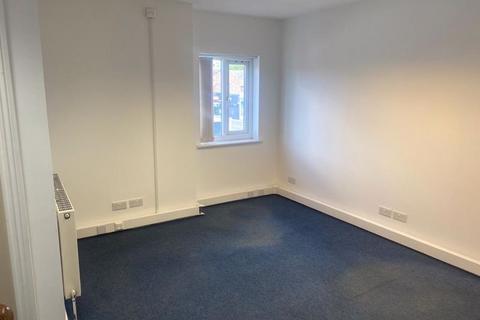 Property to rent, Monton Road, Manchester