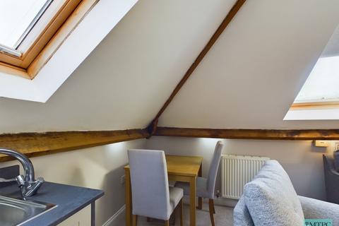 1 bedroom flat to rent, Hamilton Drive, West, York