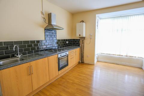 2 bedroom flat to rent, Bearwood Road,  Smethwick, B66
